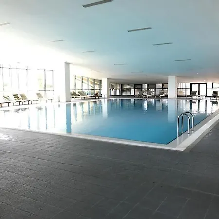 Swimming Pool, Turkish Bath, Sauna, Gym And Much - 2broom,1 Living *